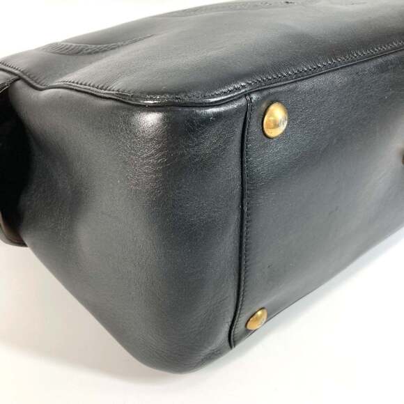 GUCCI Black Leather Shoulder Bag - Picture 6 of 16